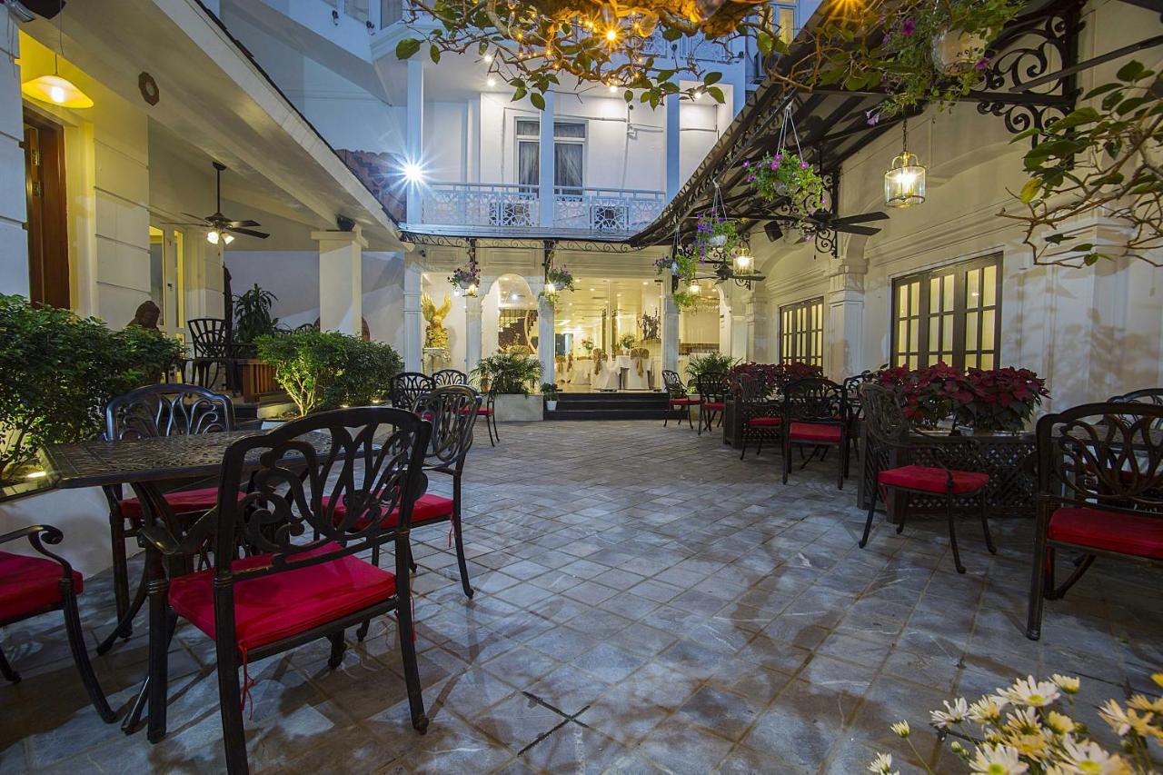 New Era Hotel&Villa Hanoi Exteriör bild